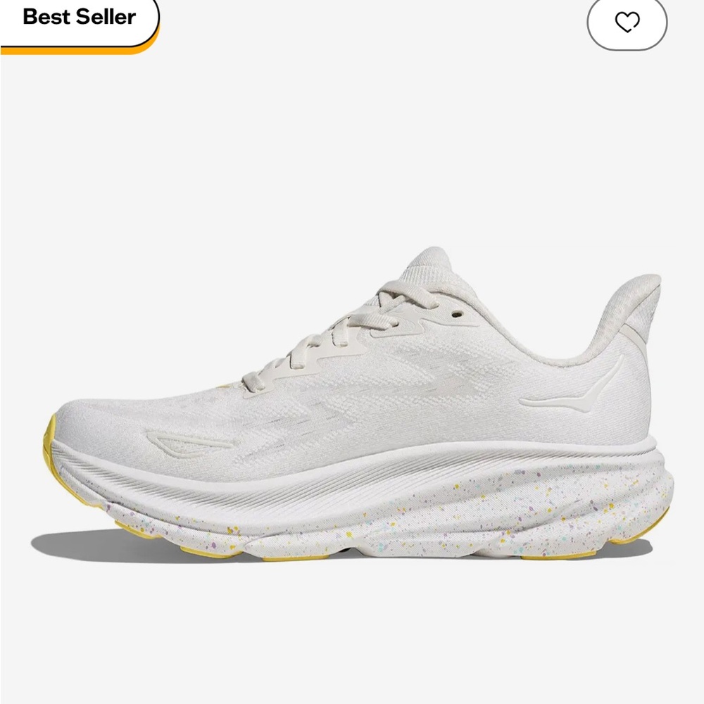 Hoka Clifton 9.